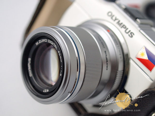 The Olympus 45mm f1.8 lens