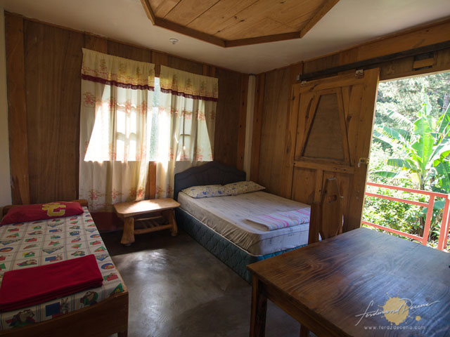 The Twin Bed room at Yabami Bed and Breakfast