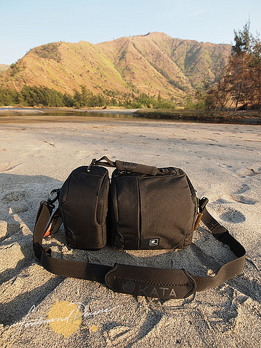 Review: Kata Hybrid-537 DL Camera Bag