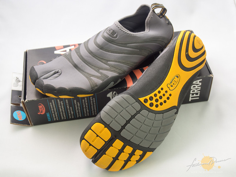 The ZEMgear Terra Dust grey and Yellow sole